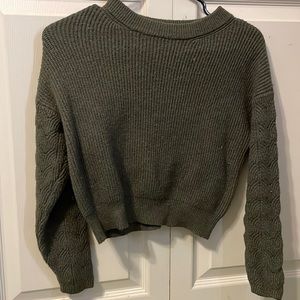 cropped green sweater!